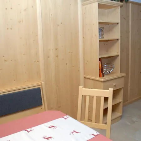 Delano Apartment *